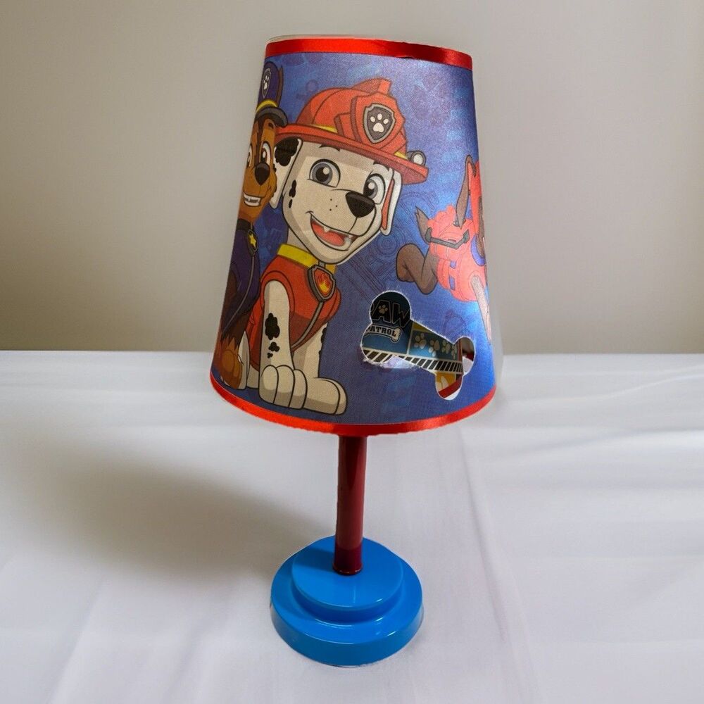 Nickelodeon 19” Paw Patrol Table Lamp with Die Cut Lamp Shade